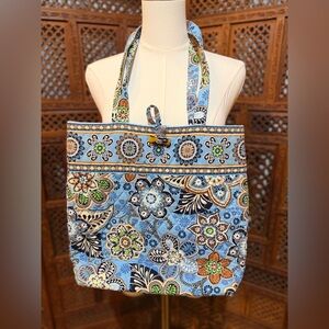 🩵 Vera Bradley Bali Blue Tote Bag – Retired Print 🌿